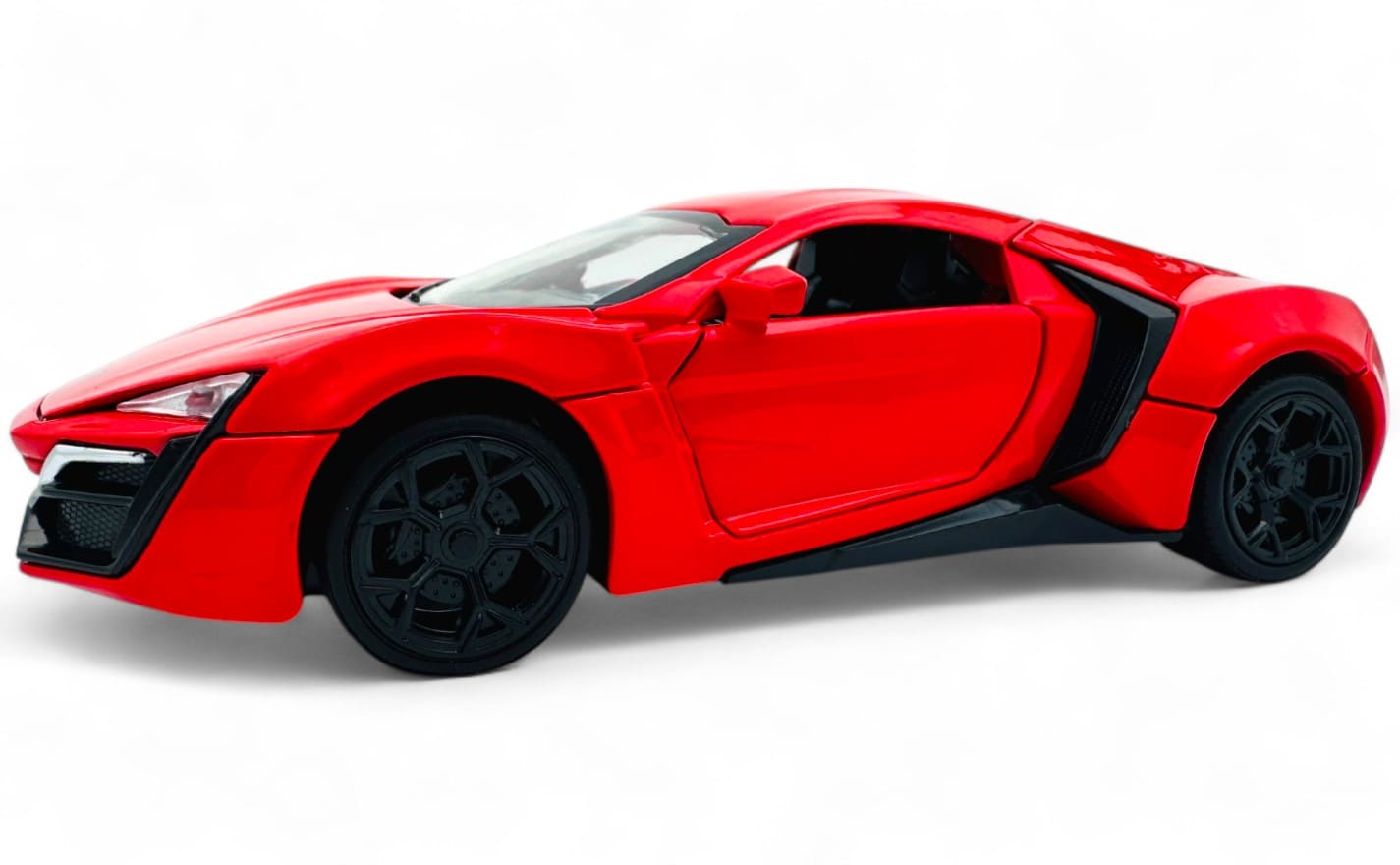 W Motors Lykan HyperSport 1:24  diecast scale model car collectible - Assorted Color