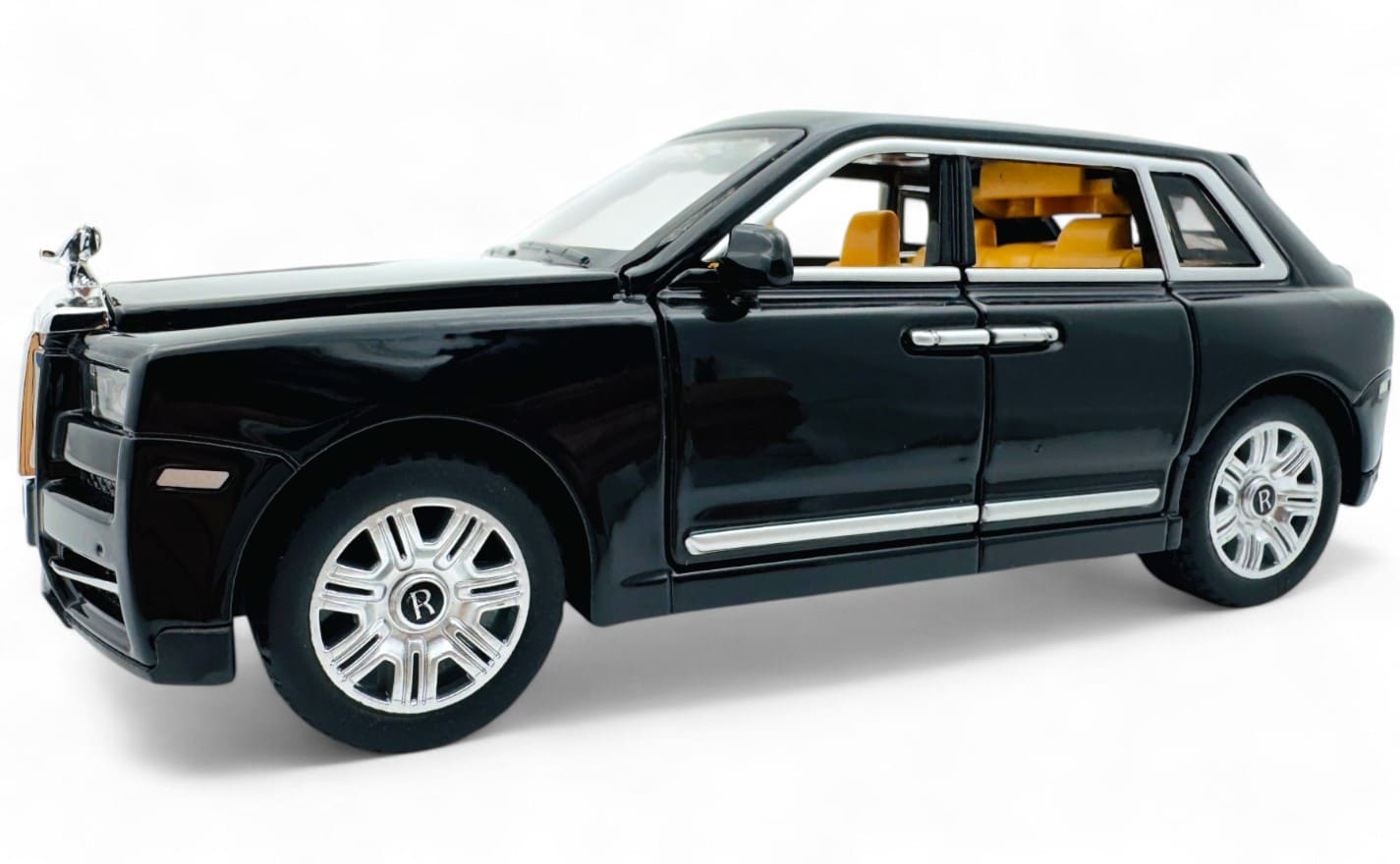 Rolls Royce Cullinan 1:24  diecast scale model car collectible | Assorted Colors