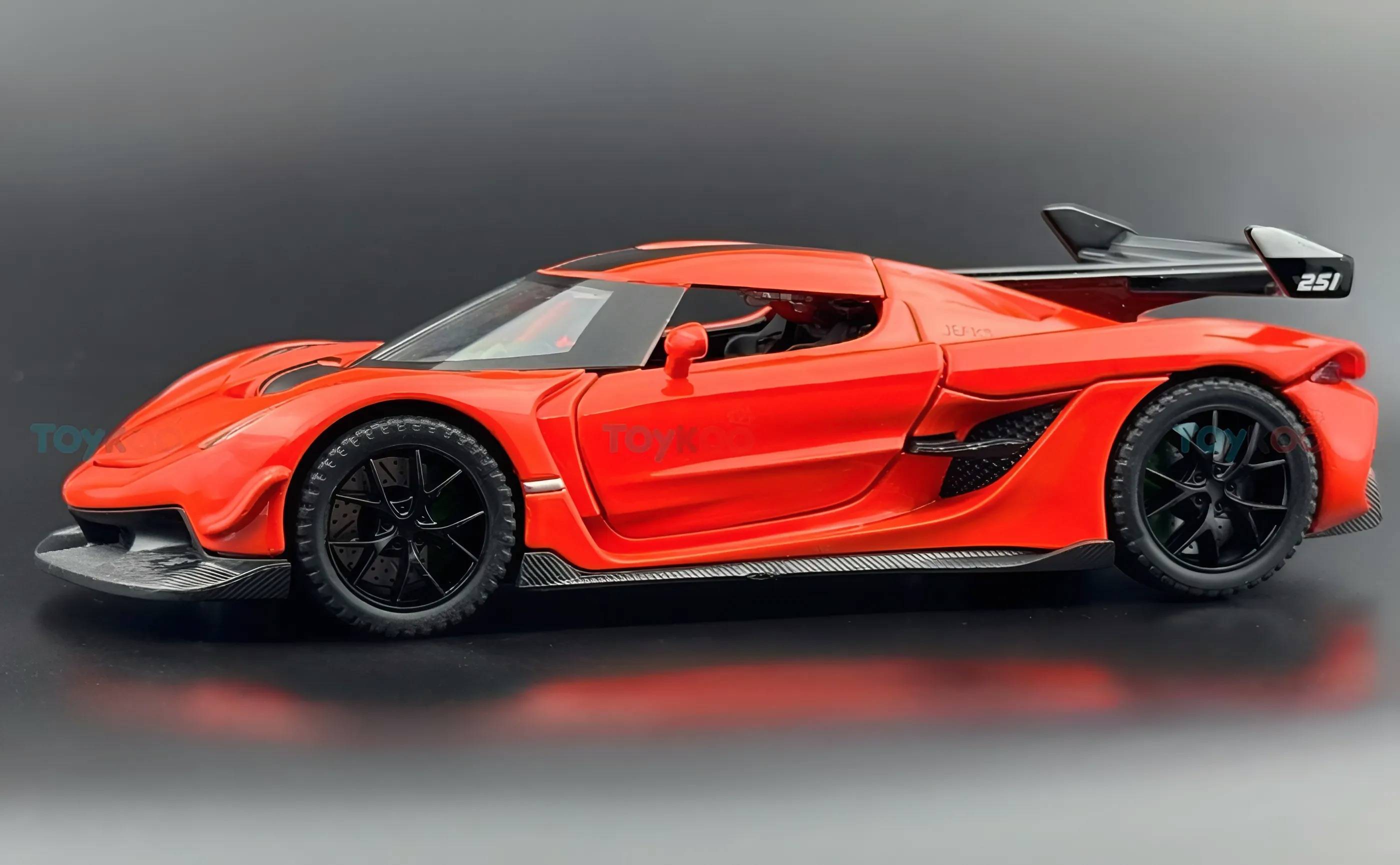 Koenigsegg Jesko 1:24 diecast scale model car collectible