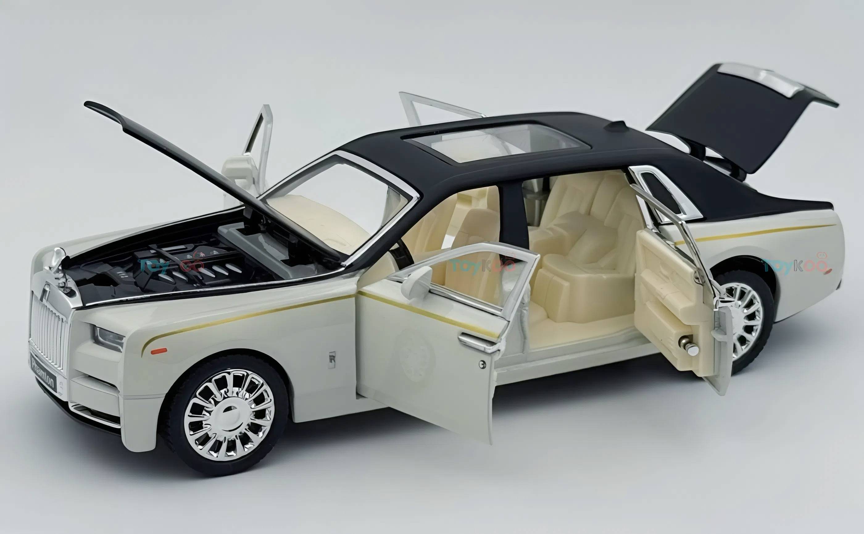 Rolls Royce Phantom 1:24 diecast scale model | Assorted Color